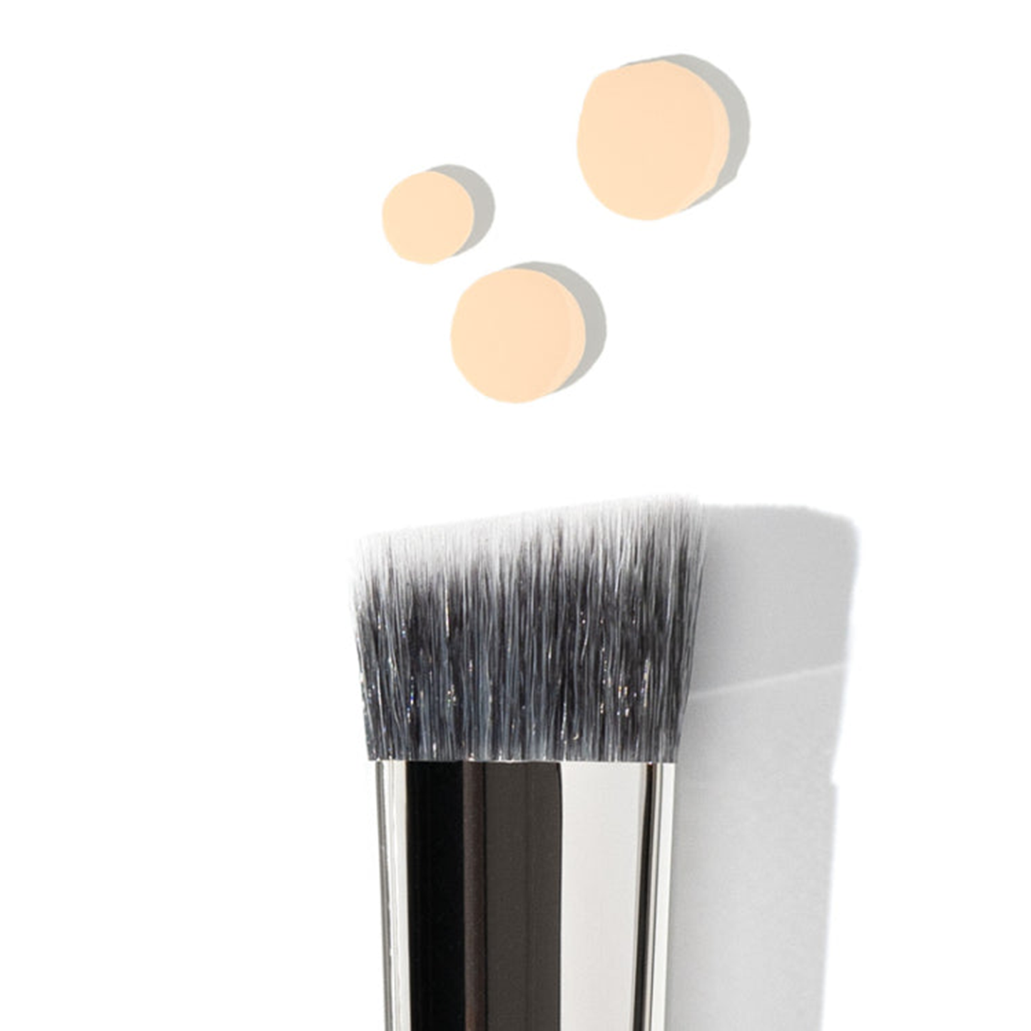 N°2 Cream Foundation Brush - Bevelled Brush Made in France